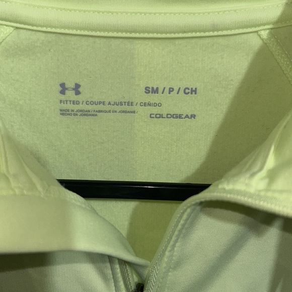 NWT Under Armor lime green Fitted Women’s Pullover size Small - Picture 4 of 6